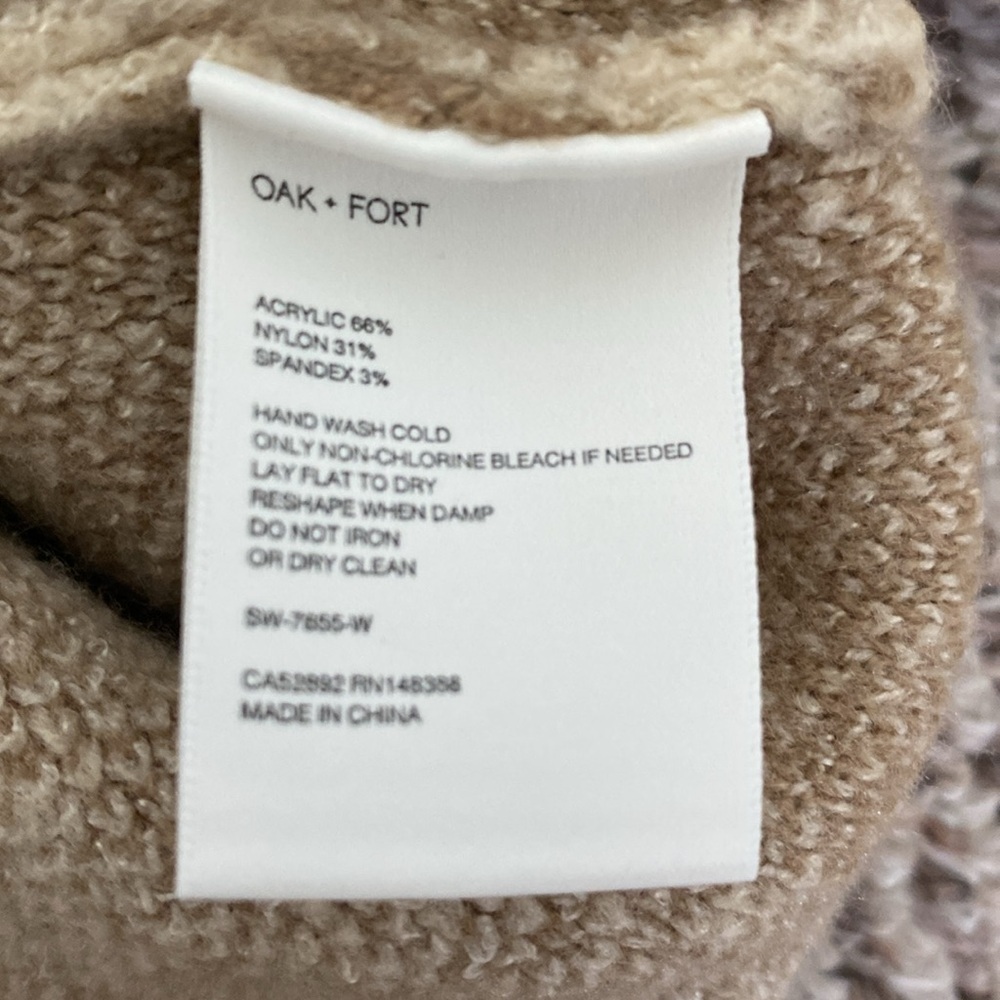 Oak & Fort Cropped Sweater, Oversized Houndstooth Pattern, Ribbed Hem/Cuffs, XS - Picture 8 of 10